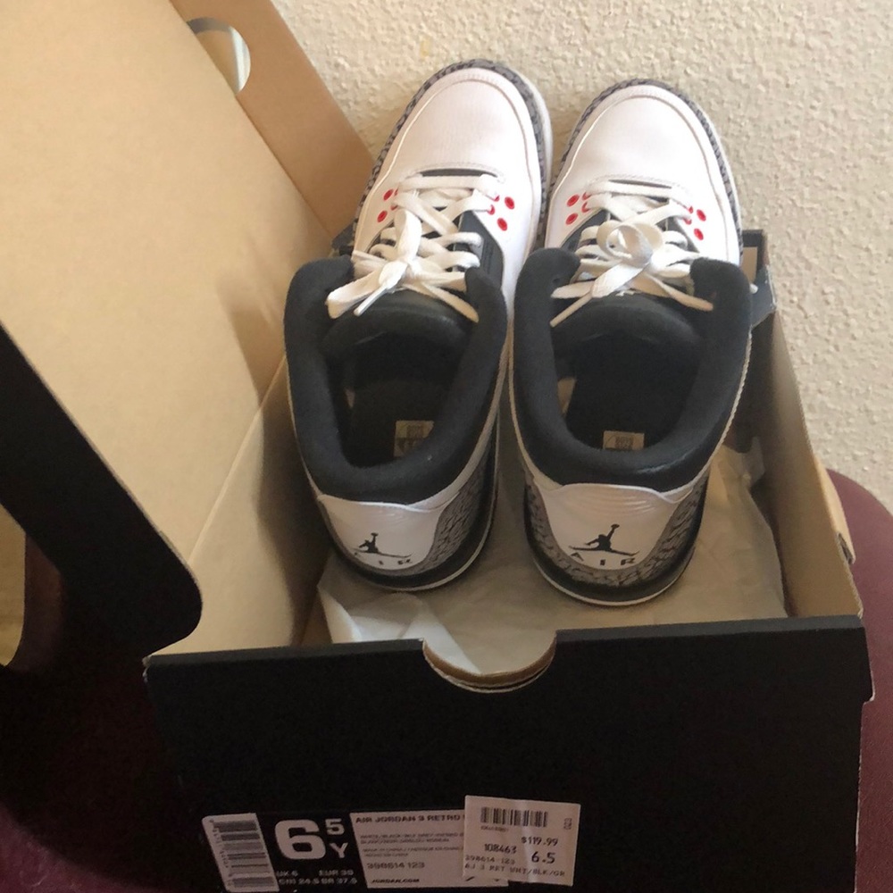 AIR JORDAN 3 RETRO BG